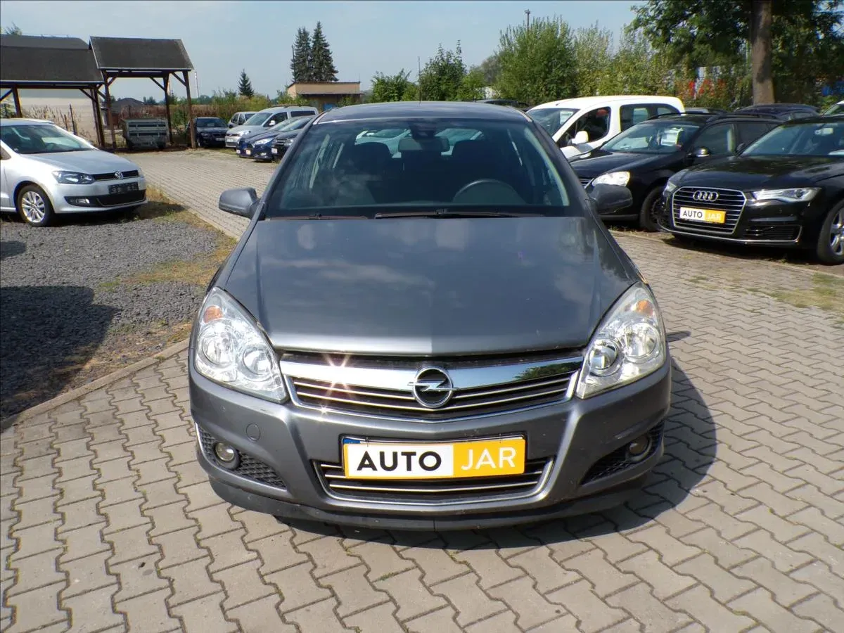 Opel Astra - Náhled 2