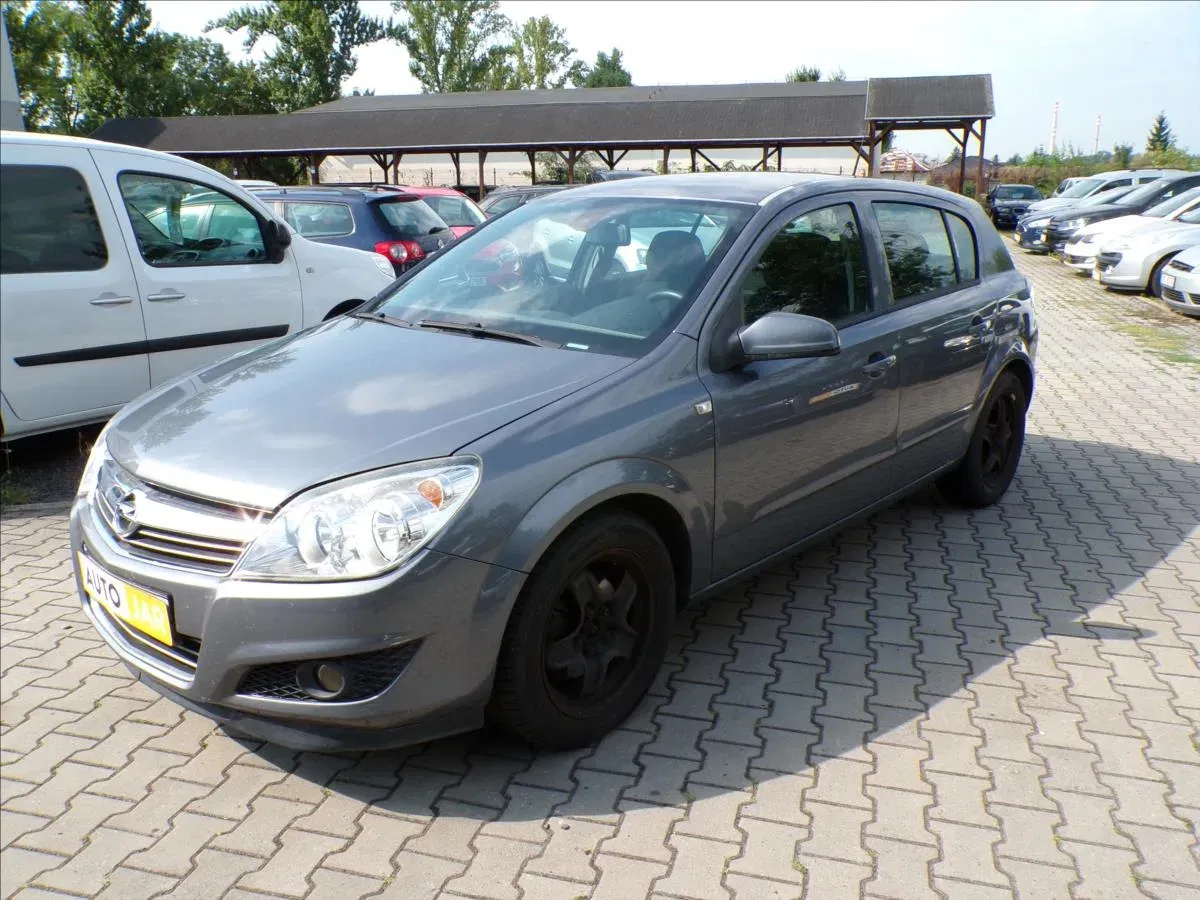 Opel Astra - Náhled 3