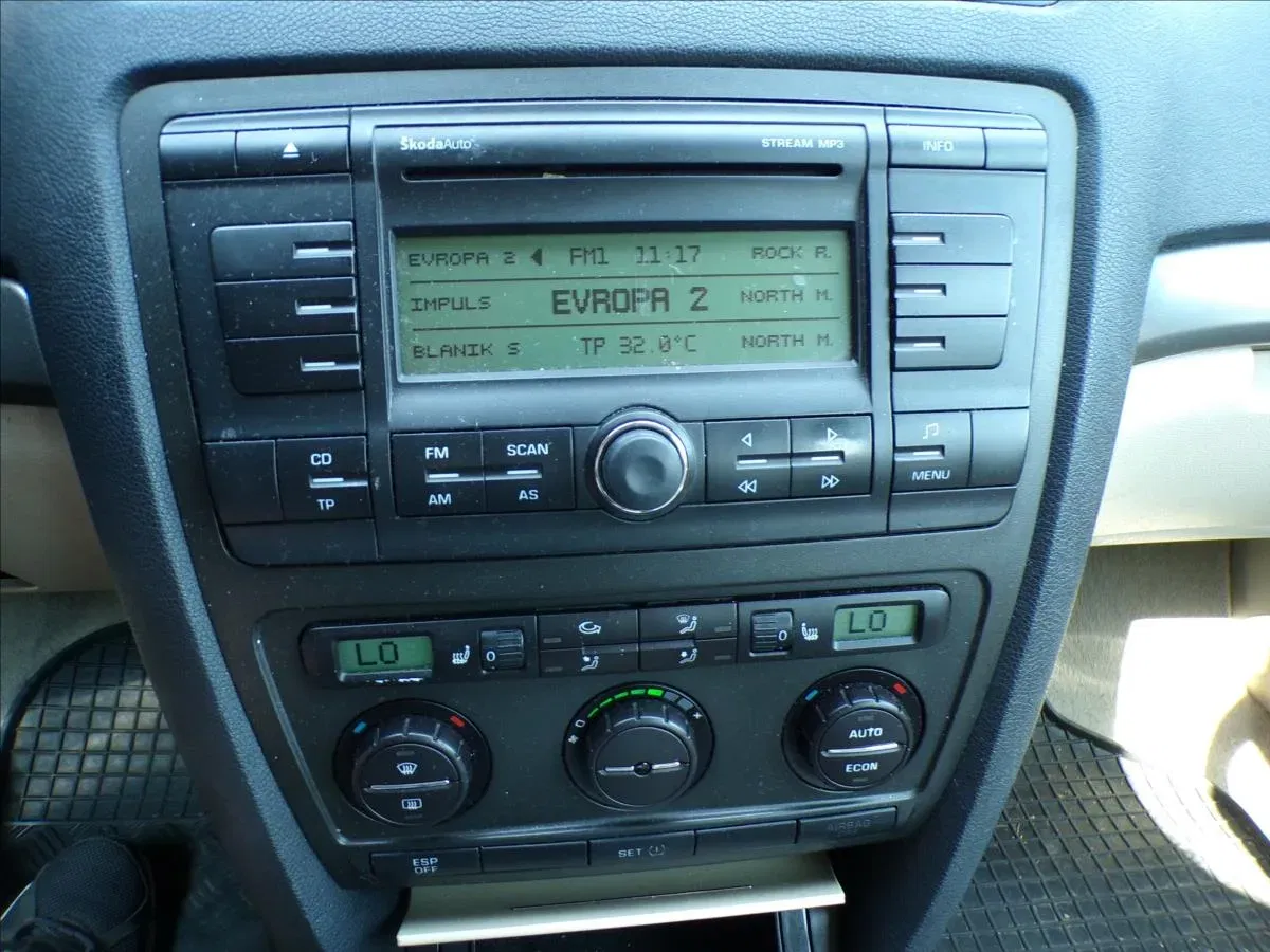 Škoda Octavia - Náhled 8