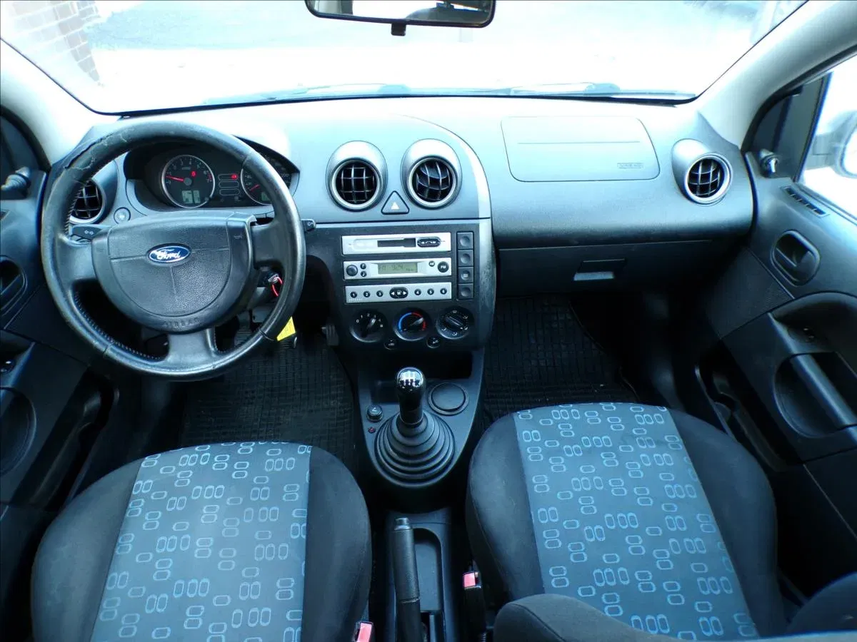 Ford Fiesta - Náhled 7
