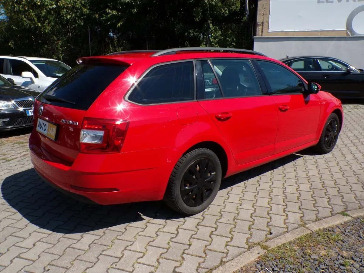 Škoda Octavia - Náhled 4