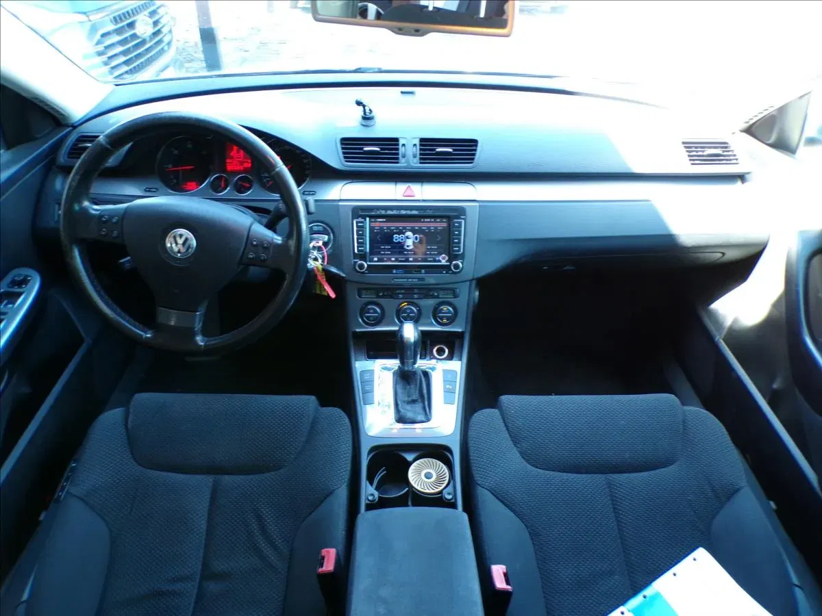 Volkswagen Passat - Náhled 7