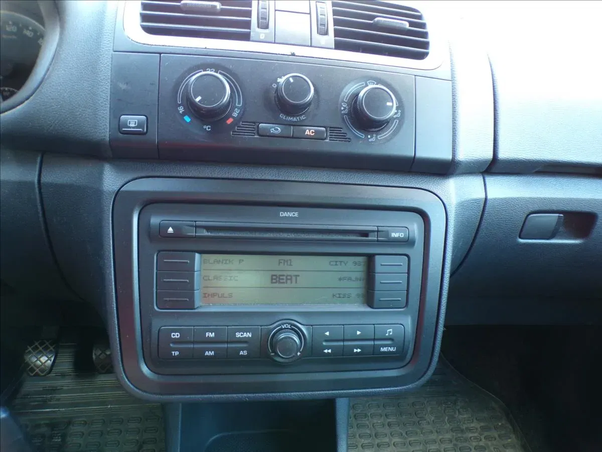 Škoda Fabia - Náhled 8