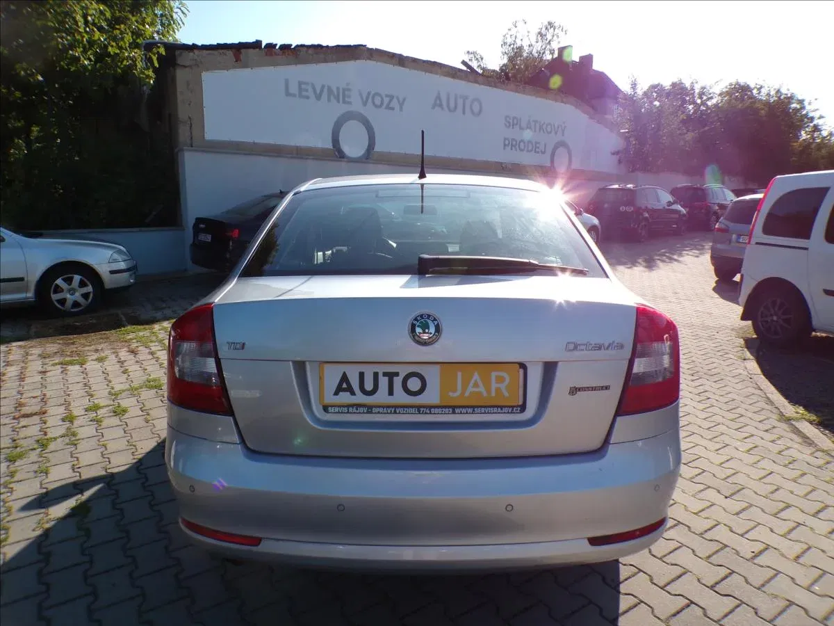 Škoda Octavia - Náhled 6