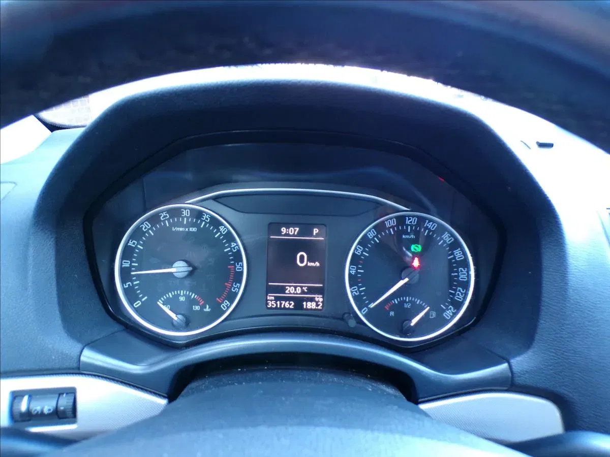 Škoda Octavia - Náhled 7
