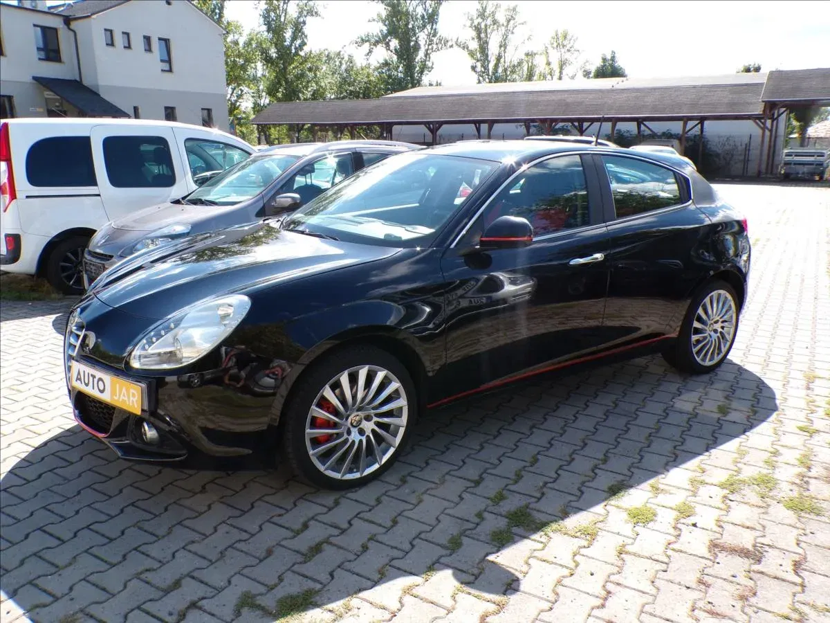 Alfa Romeo Giulietta - Náhled 3