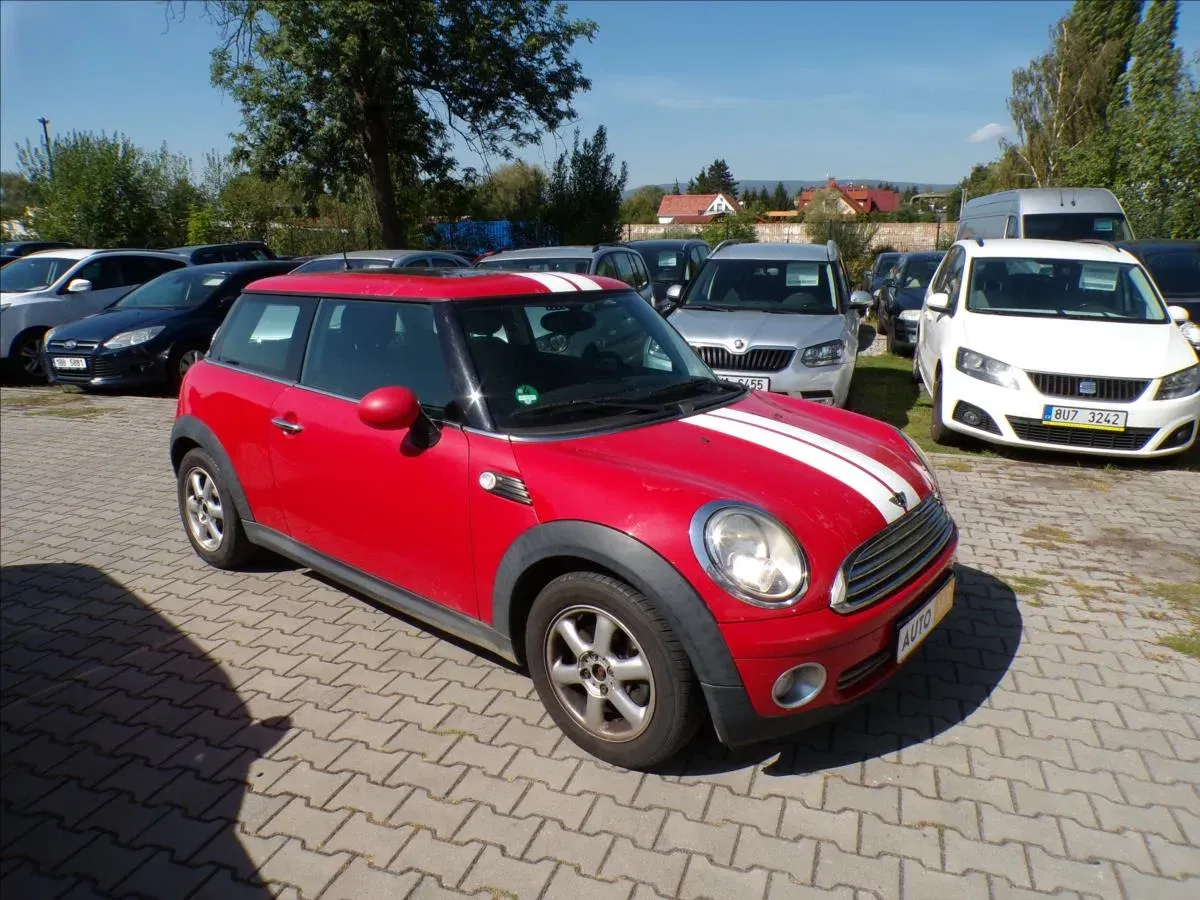 Mini One - Obrázek 1