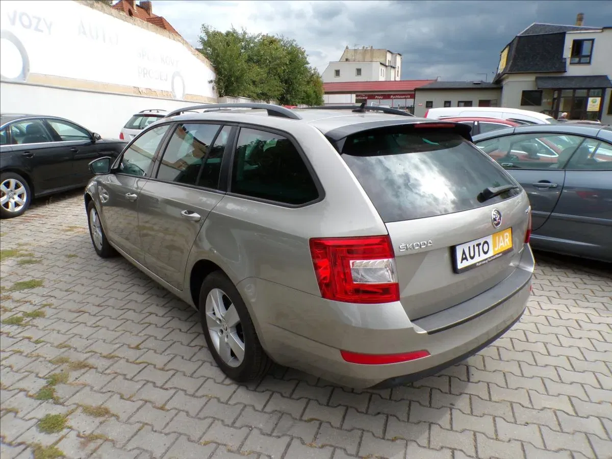 Škoda Octavia - Náhled 4