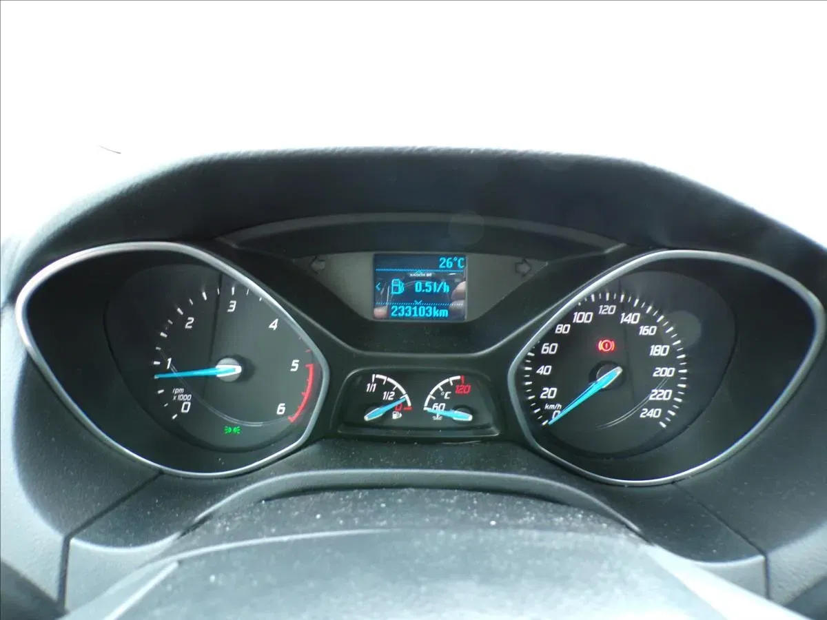 Ford Focus - Náhled 8