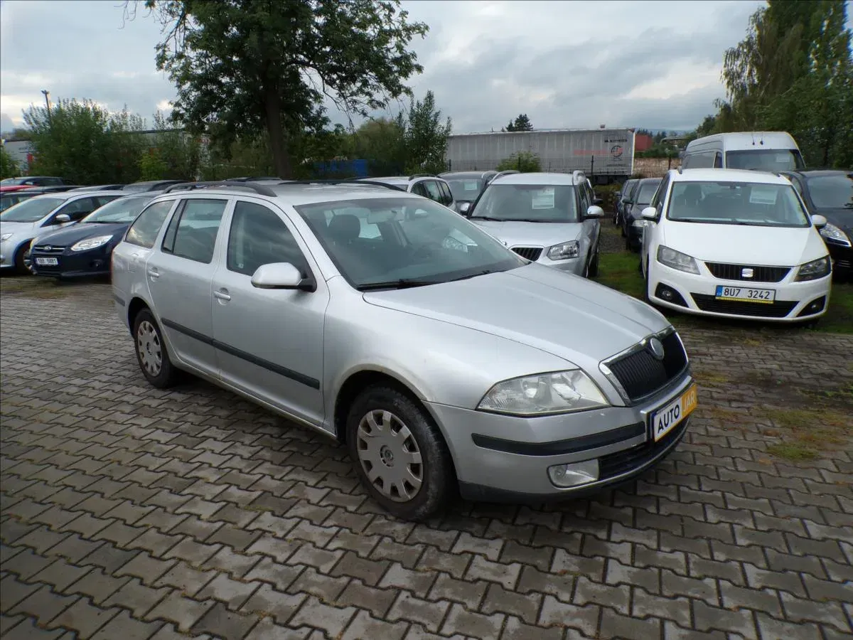 Škoda Octavia – fotografie 1