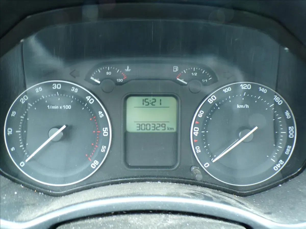 Škoda Octavia - Náhled 8