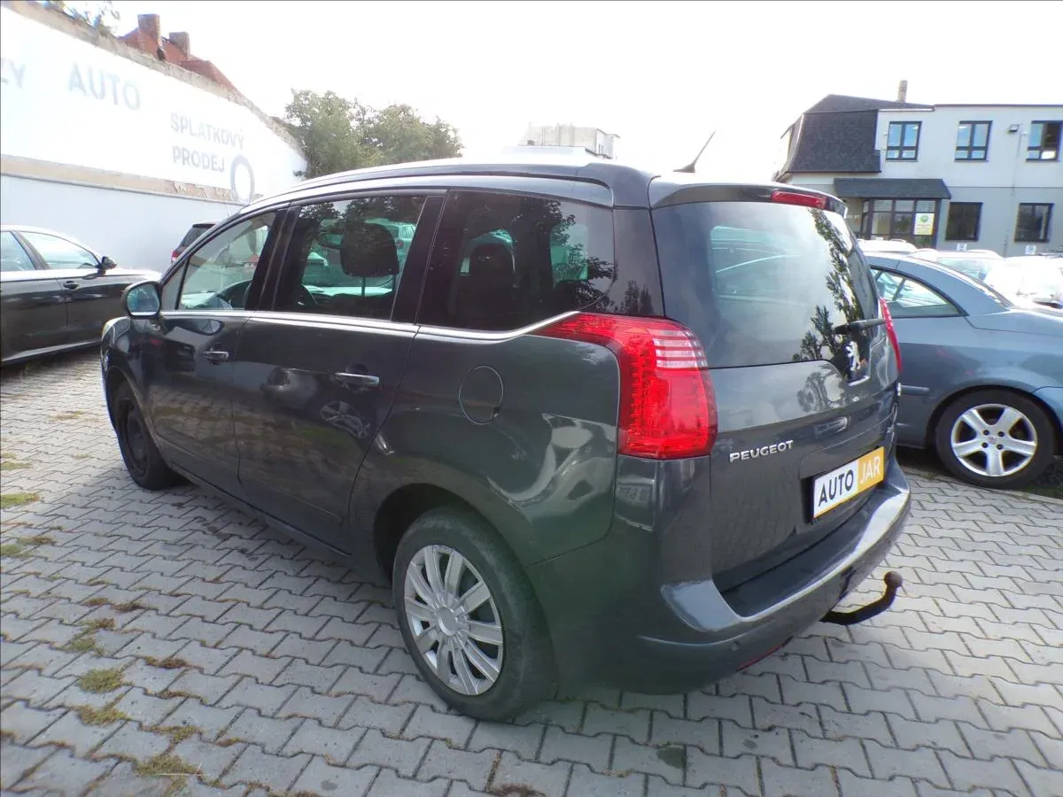 Peugeot 5008 - Náhled 4