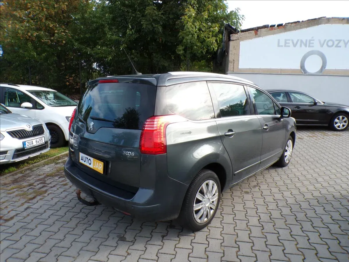 Peugeot 5008 - Náhled 5