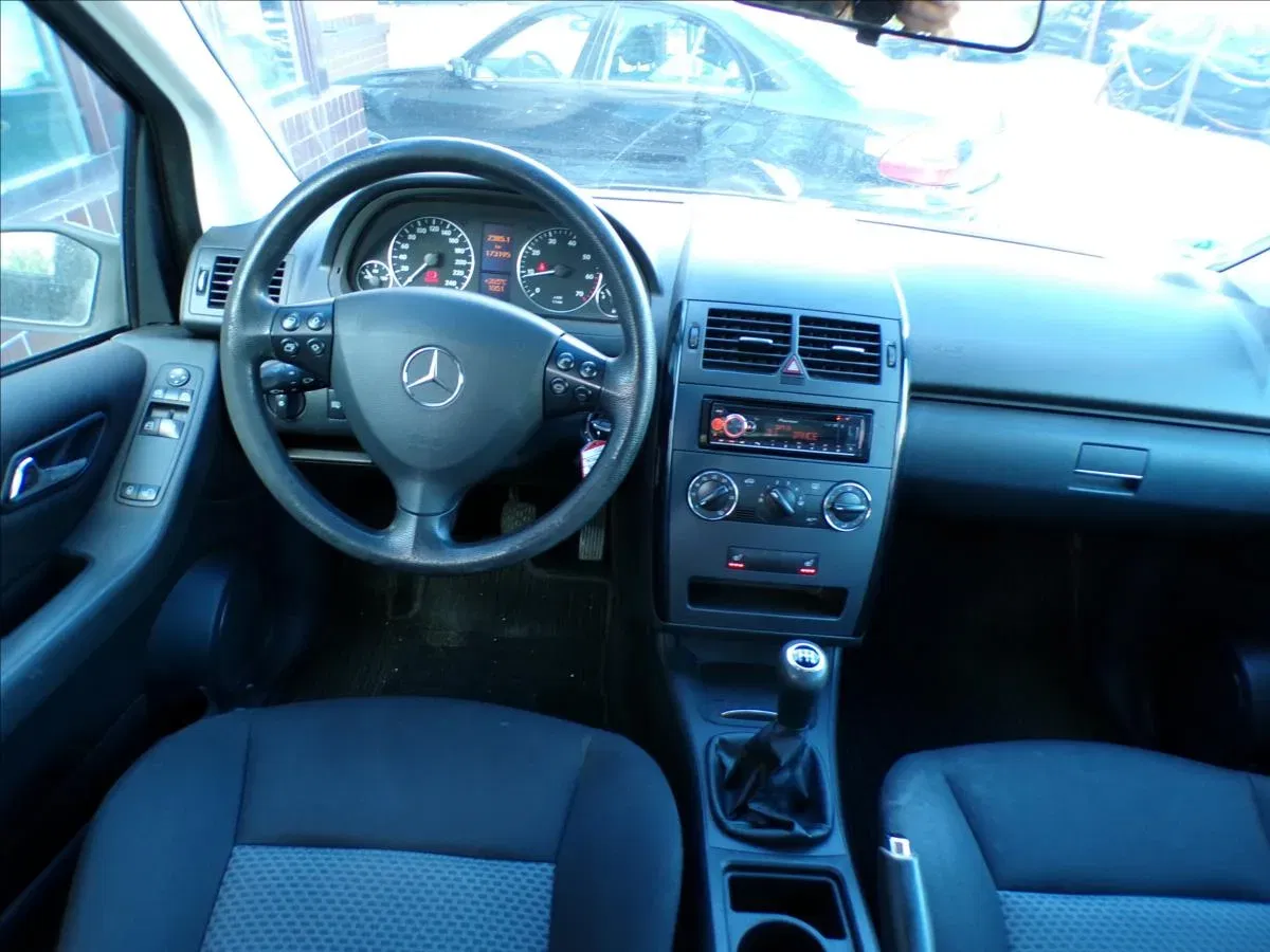 Mercedes-Benz Třídy A - Náhled 8