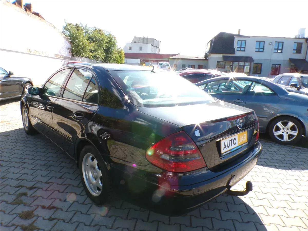 Mercedes-Benz Třídy E - Náhled 4