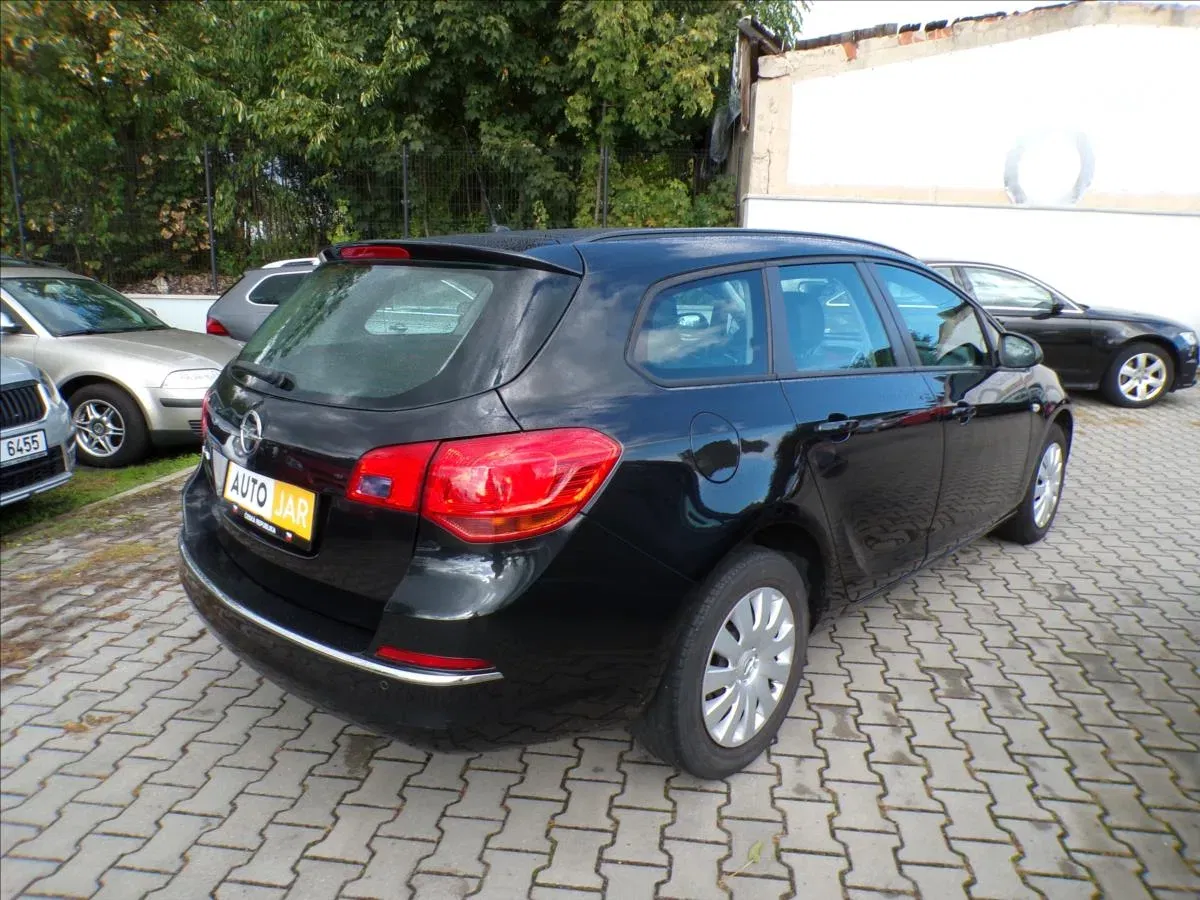 Opel Astra - Náhled 5