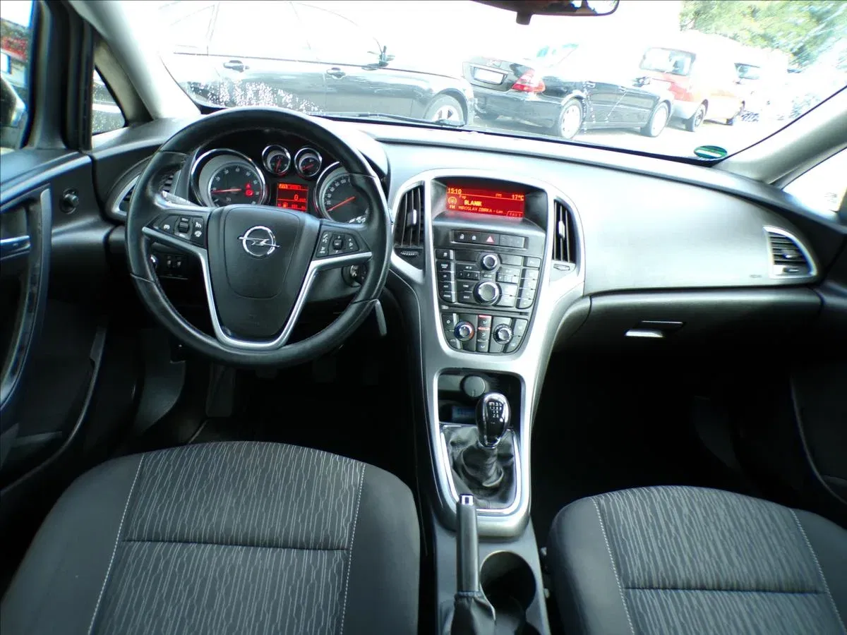 Opel Astra - Náhled 7