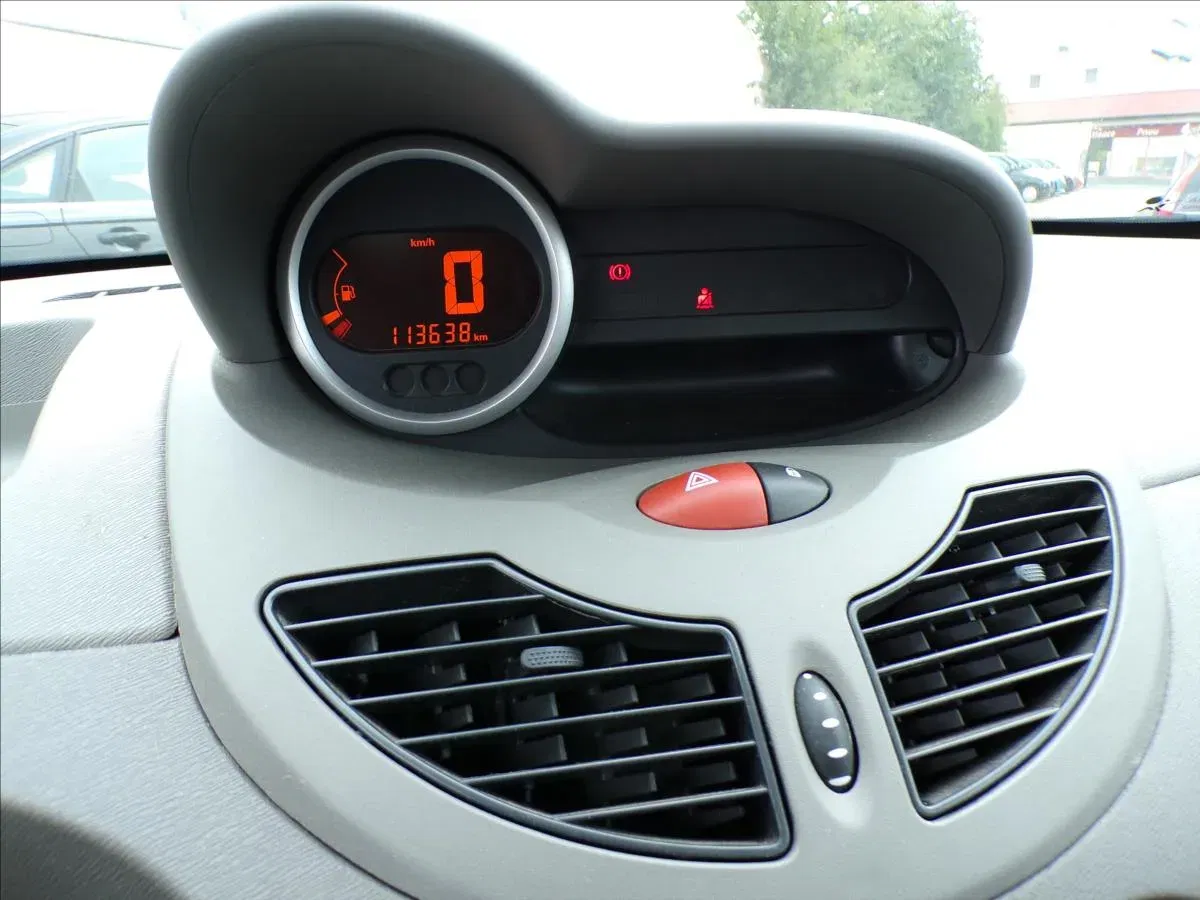 Renault Twingo - Náhled 7