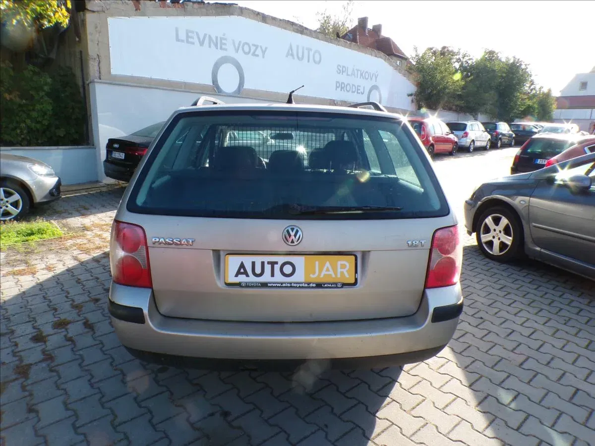 Volkswagen Passat - Náhled 6