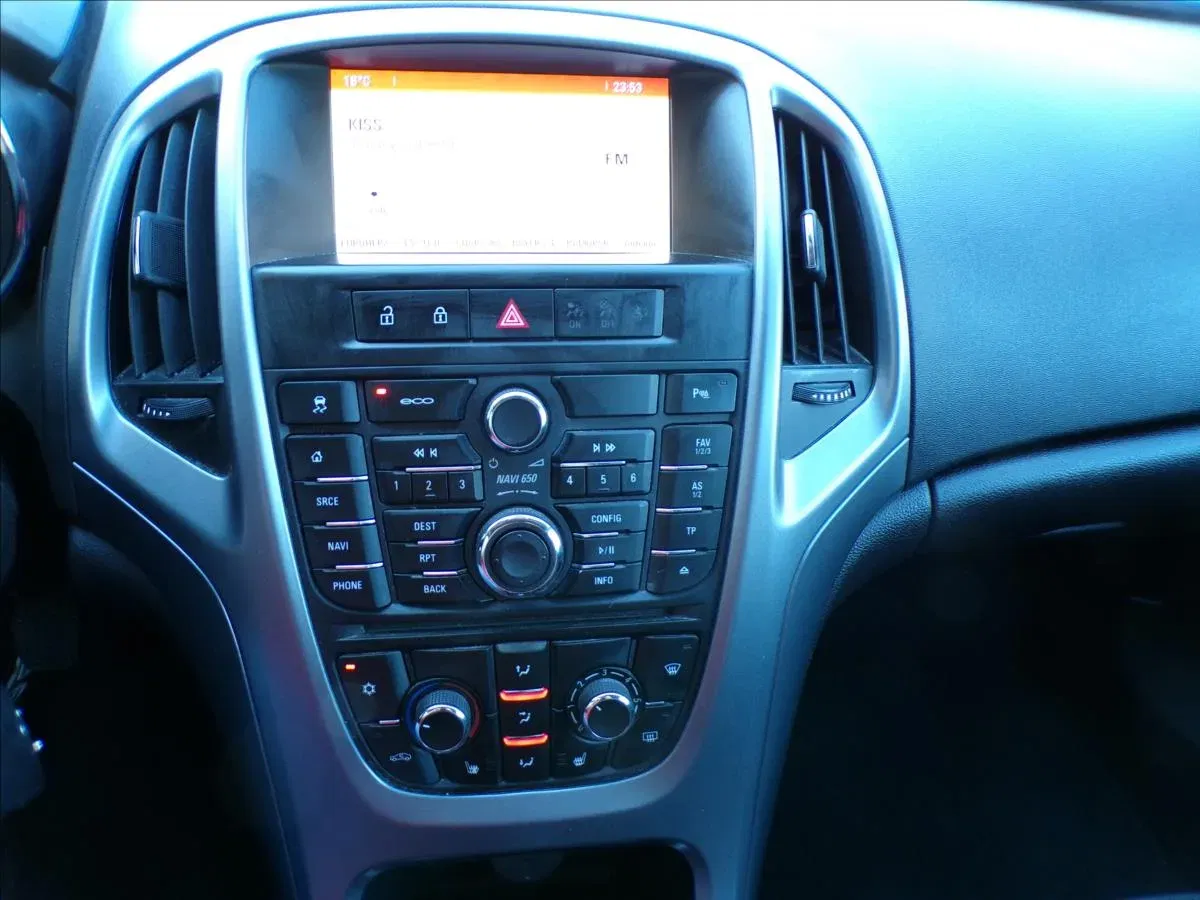Opel Astra - Náhled 8