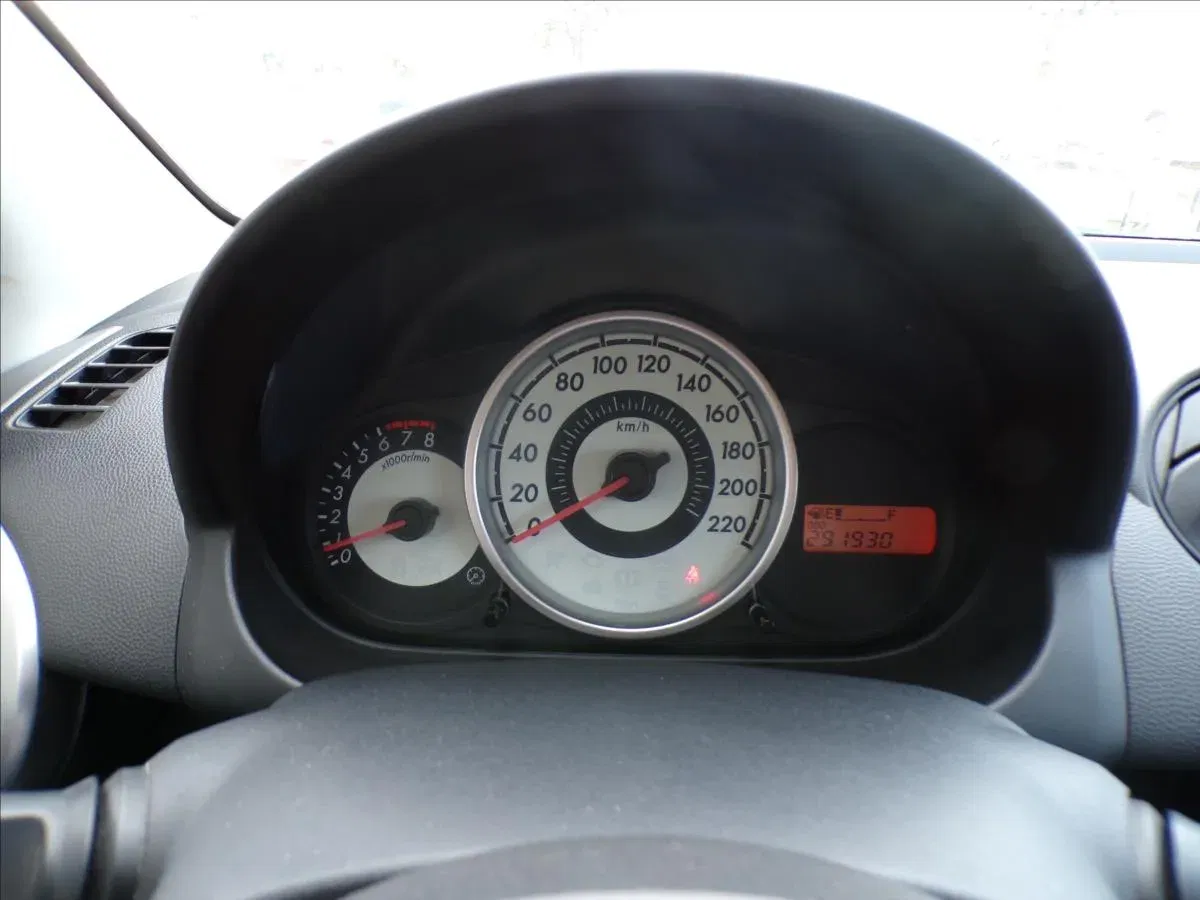 Mazda 2 - Náhled 7