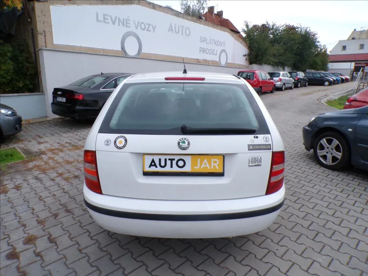Škoda Fabia - Náhled 6