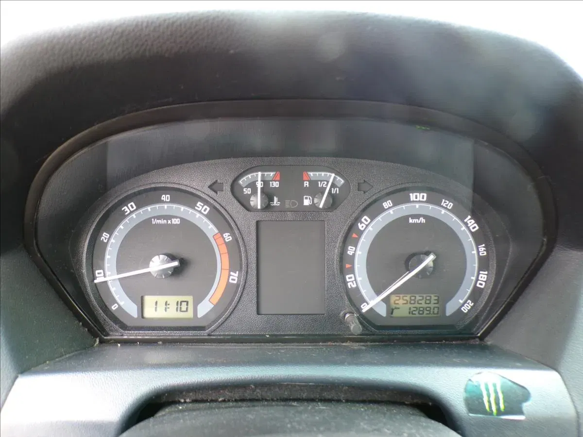 Škoda Fabia - Náhled 8