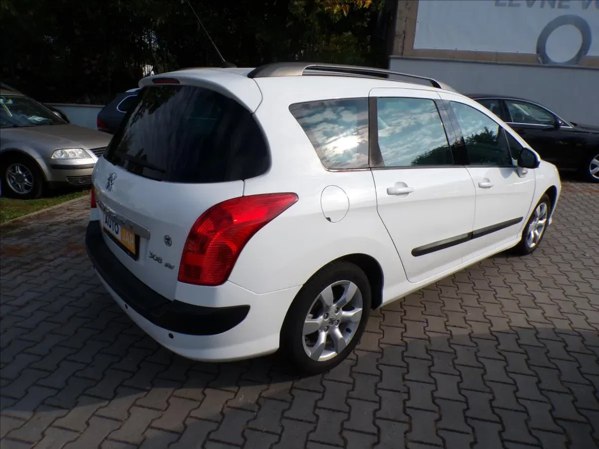 Peugeot 308 - Náhled 5