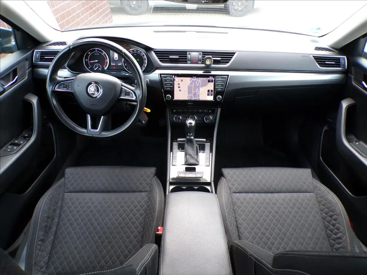 Škoda Superb - Náhled 7
