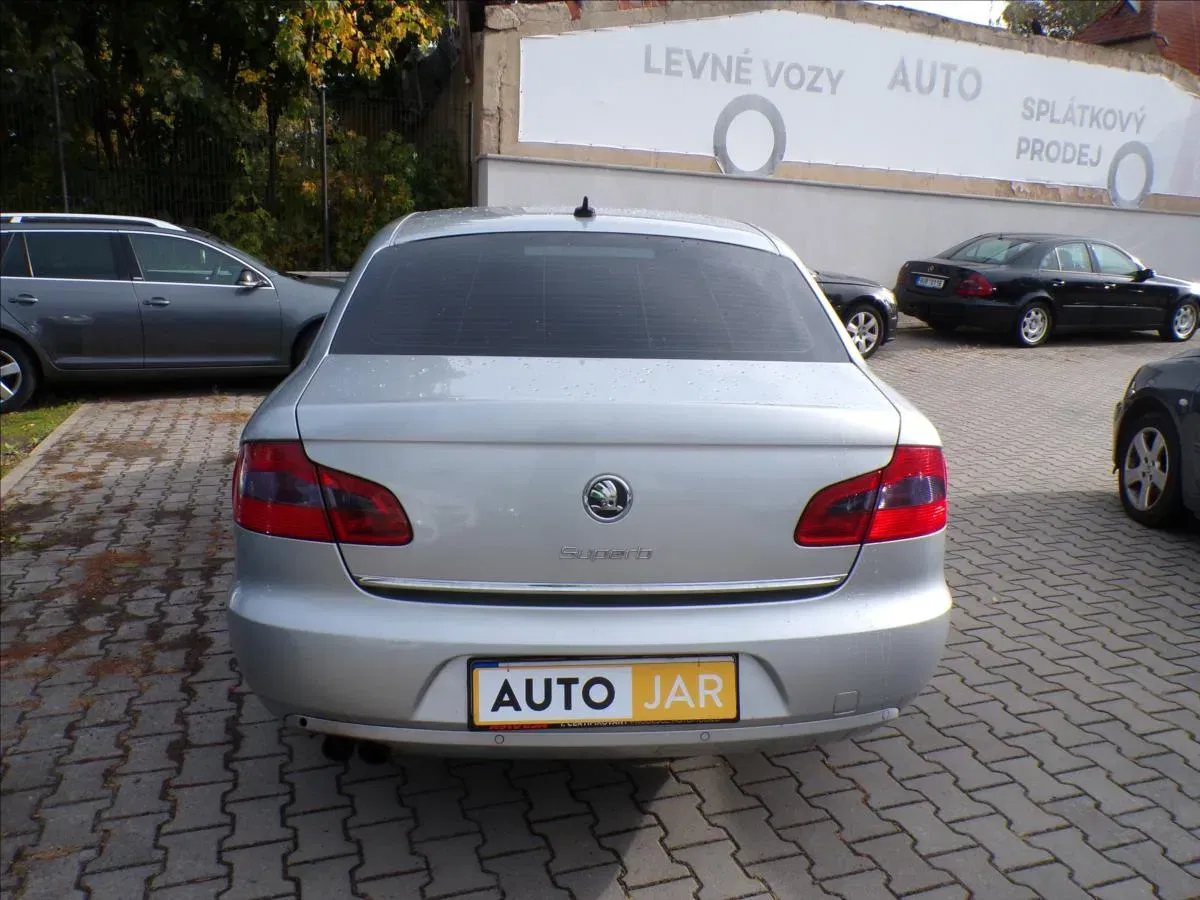 Škoda Superb - Náhled 5