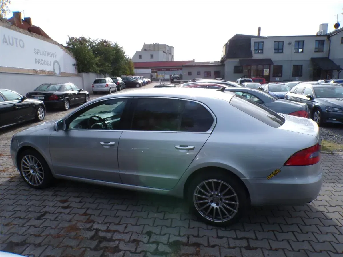 Škoda Superb - Náhled 6