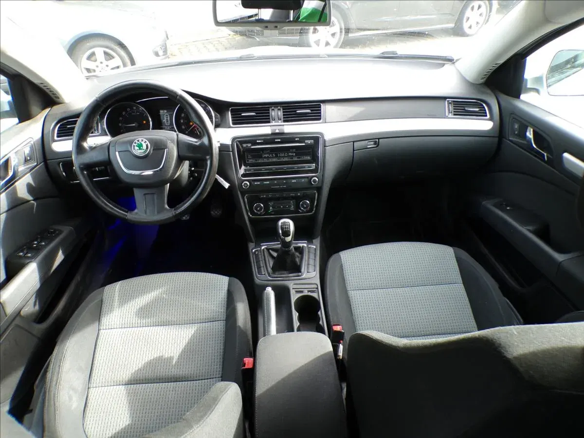 Škoda Superb - Náhled 7