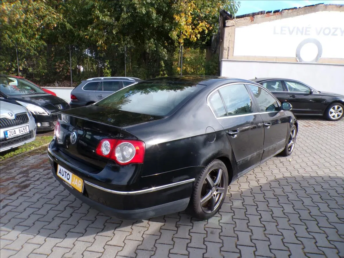 Volkswagen Passat - Náhled 5
