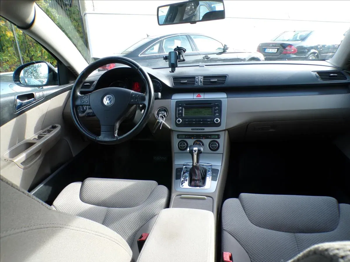 Volkswagen Passat - Náhled 7