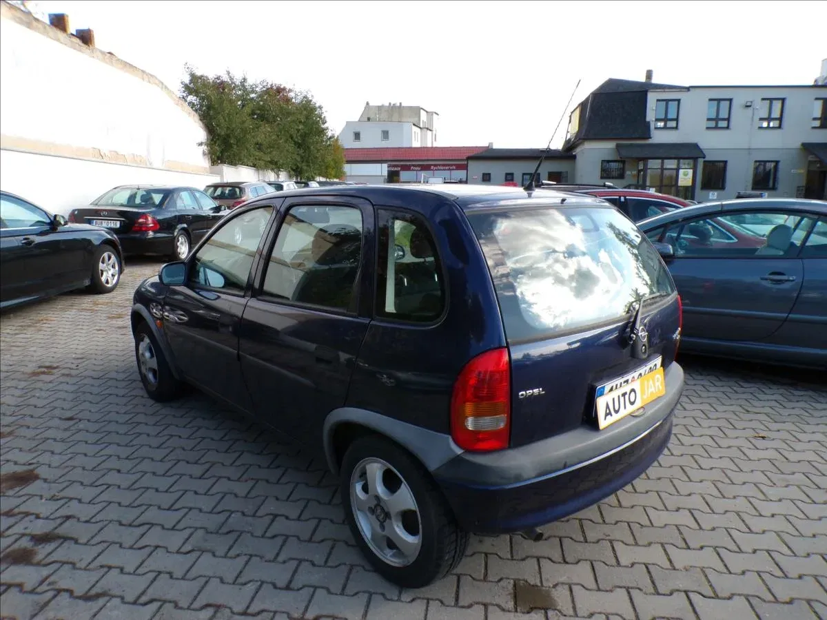 Opel Corsa - Náhled 4