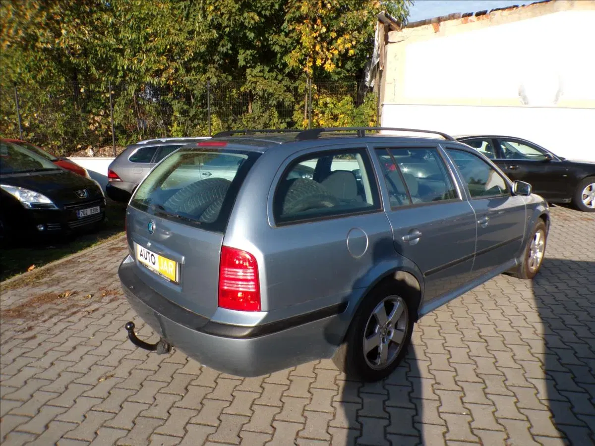 Škoda Octavia - Náhled 5