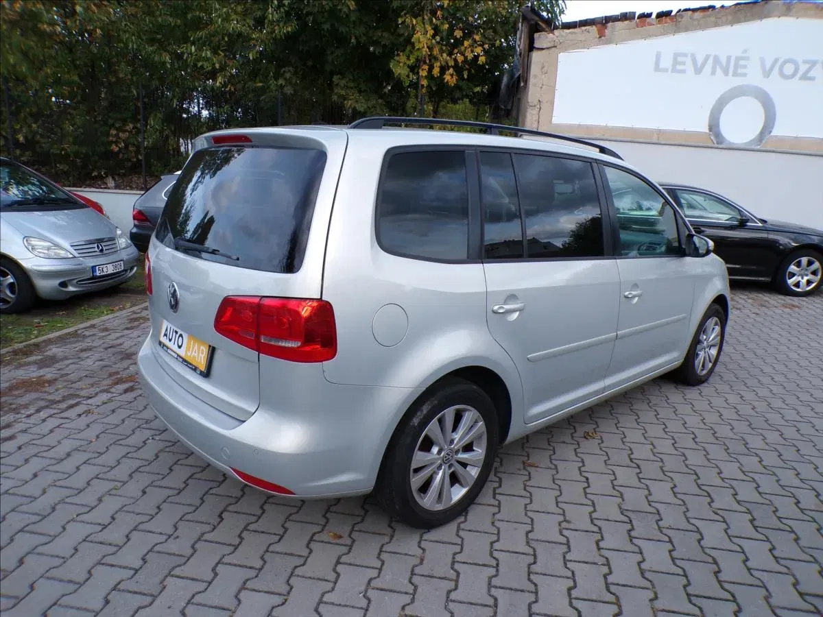 Volkswagen Touran - Náhled 5