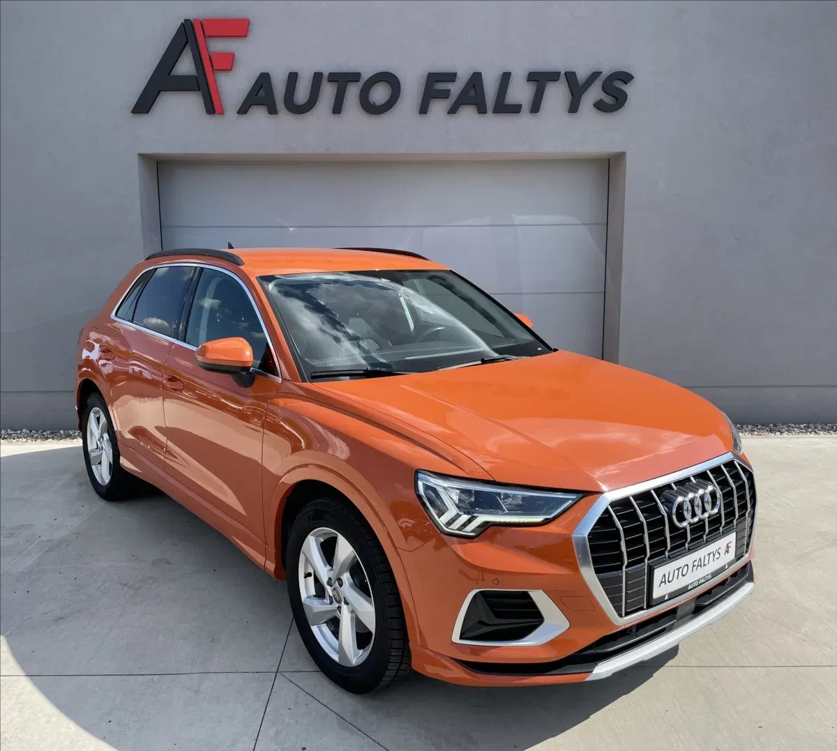 Audi Q3 - Obrázek 1