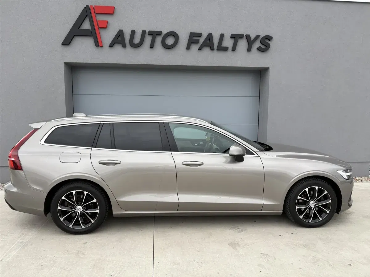 Volvo V60 - Náhled 2
