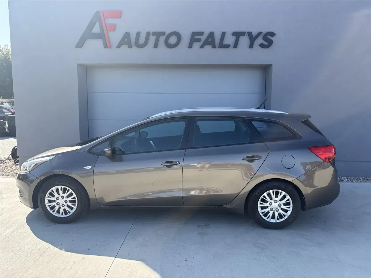 Kia Ceed - Náhled 4