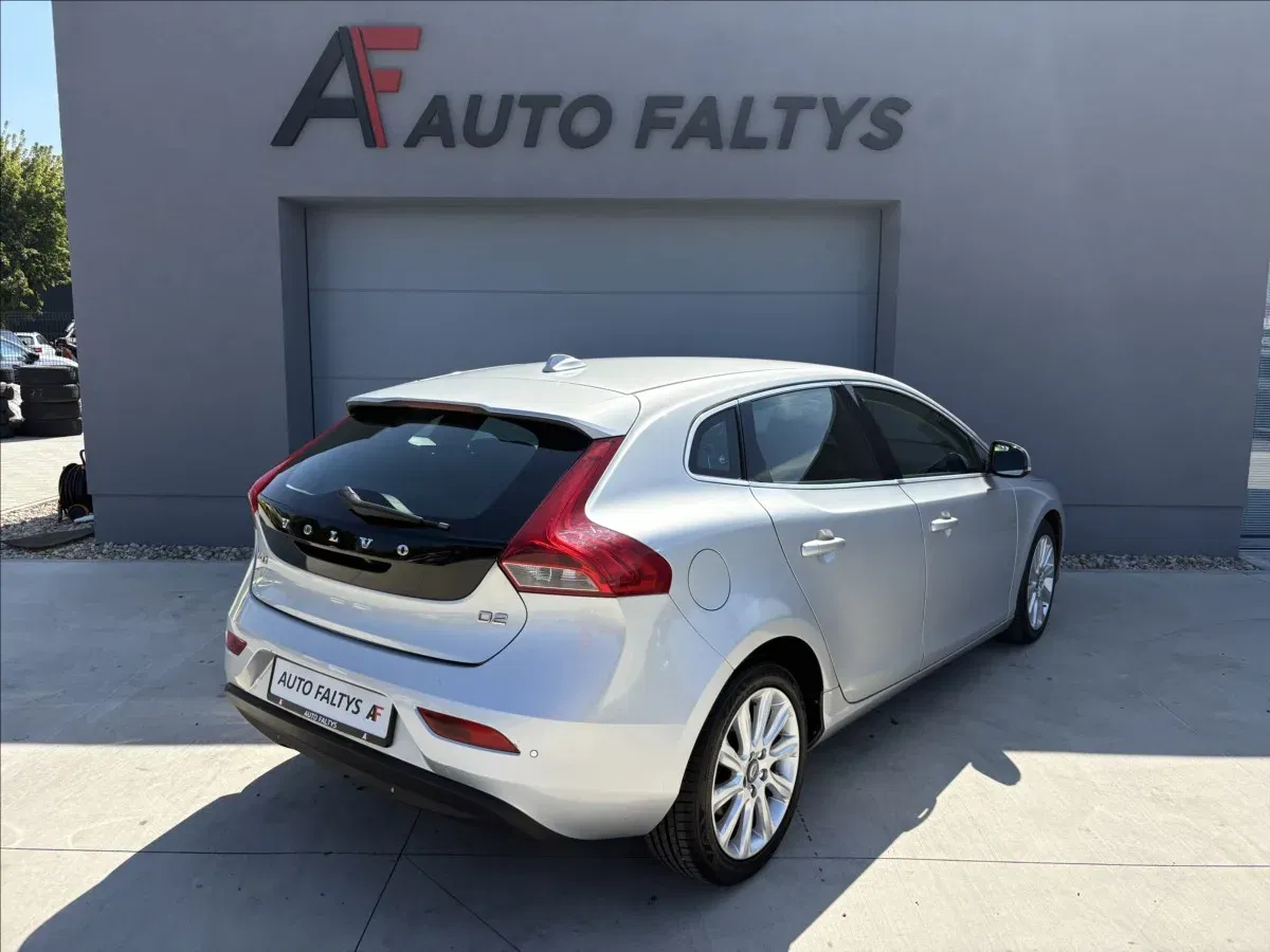 Volvo V40 - Náhled 6