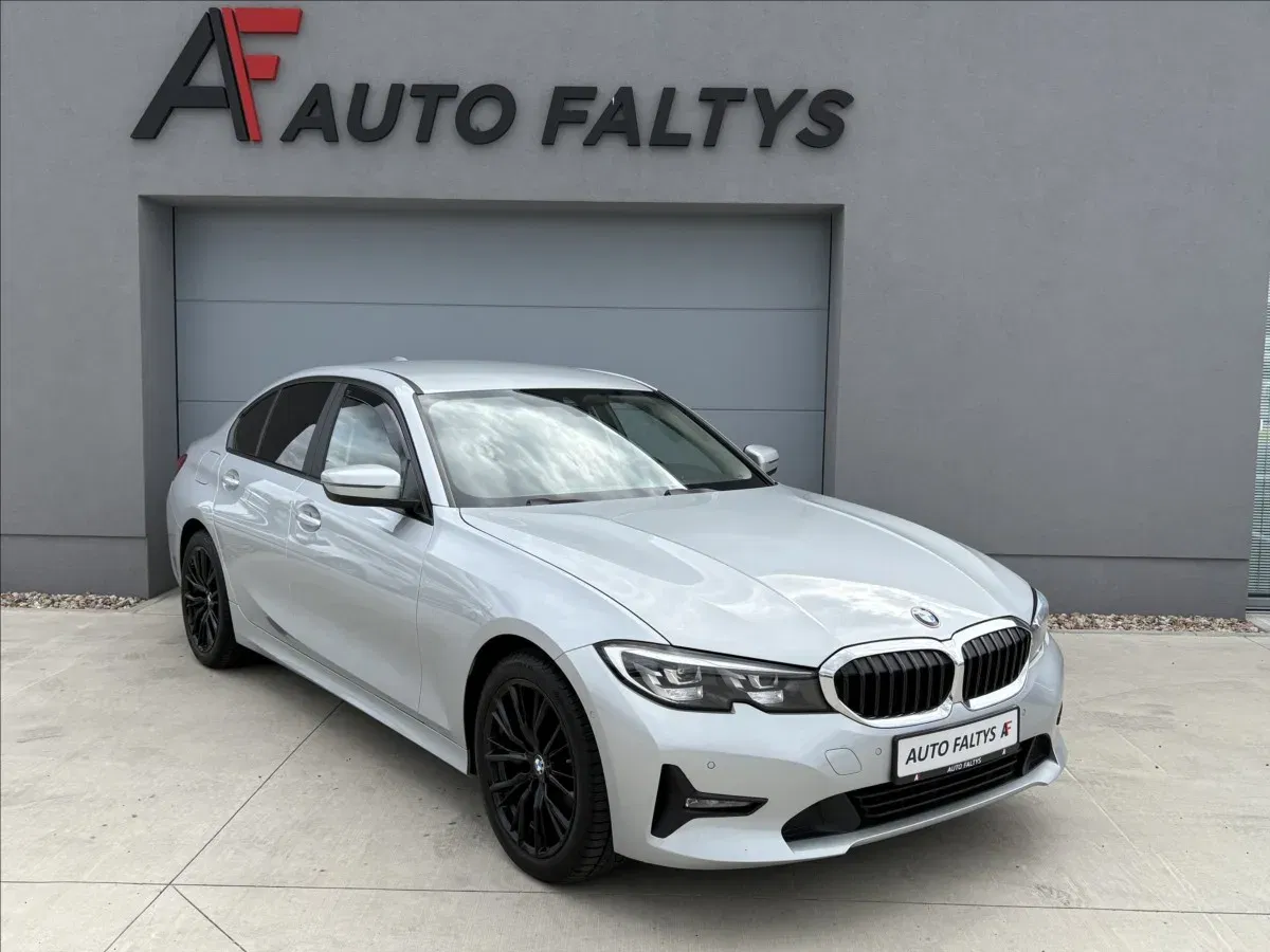 BMW Řada 3 318d 110 KW Advantage Led, 2021