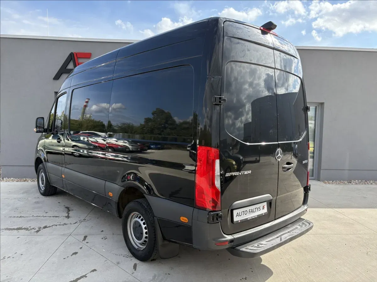 Mercedes-Benz Sprinter - Náhled 5