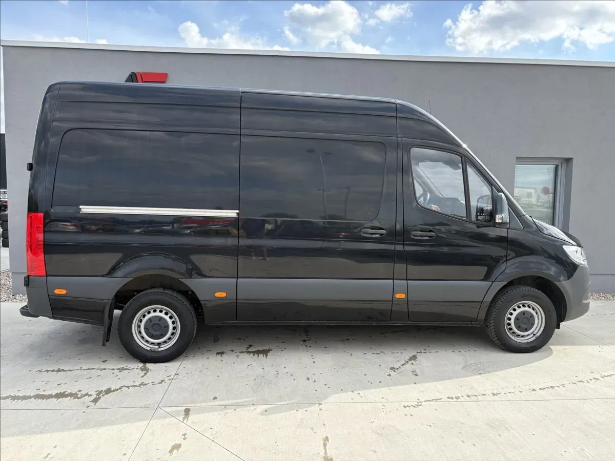 Mercedes-Benz Sprinter - Náhled 8