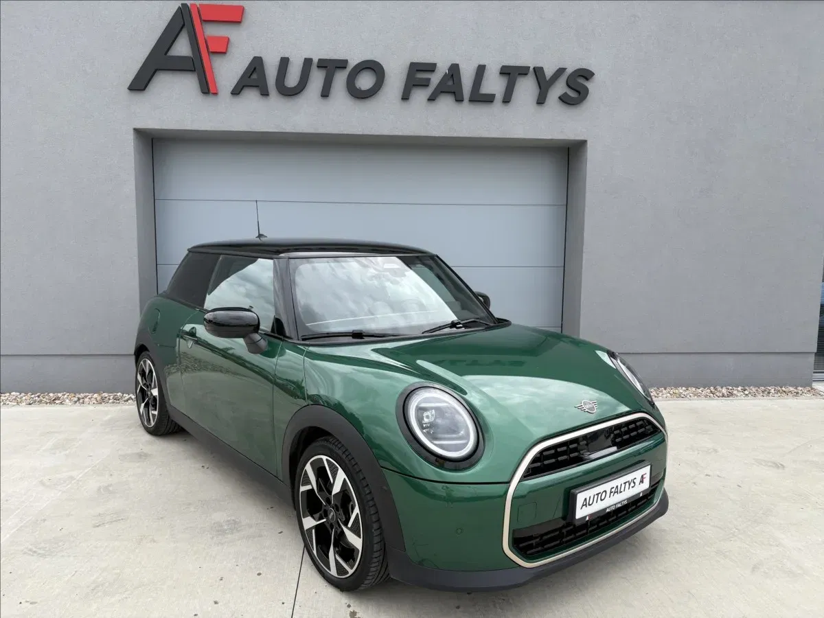 Mini Cooper C 115 KW AUTOMAT JCW CZ 1, 2024