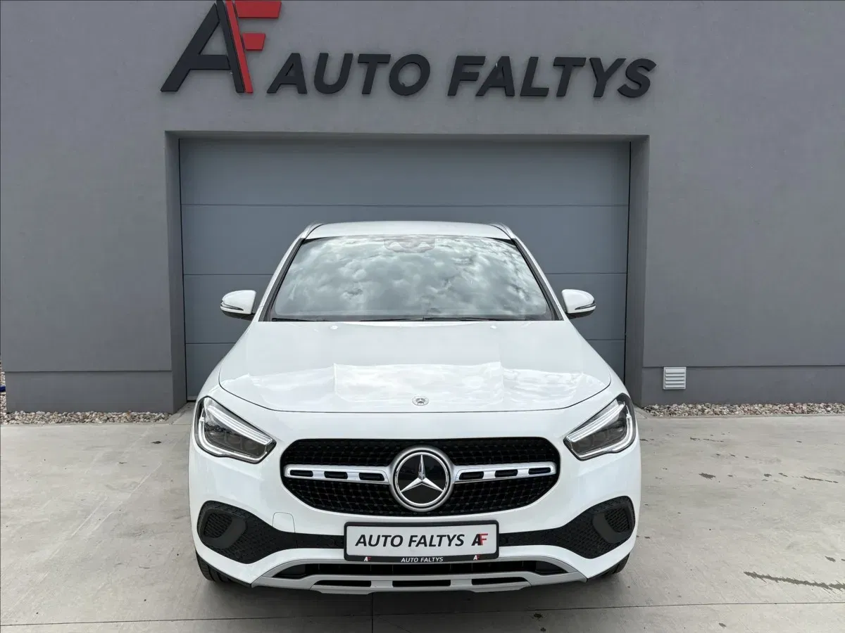 Mercedes-Benz GLA - Náhled 3