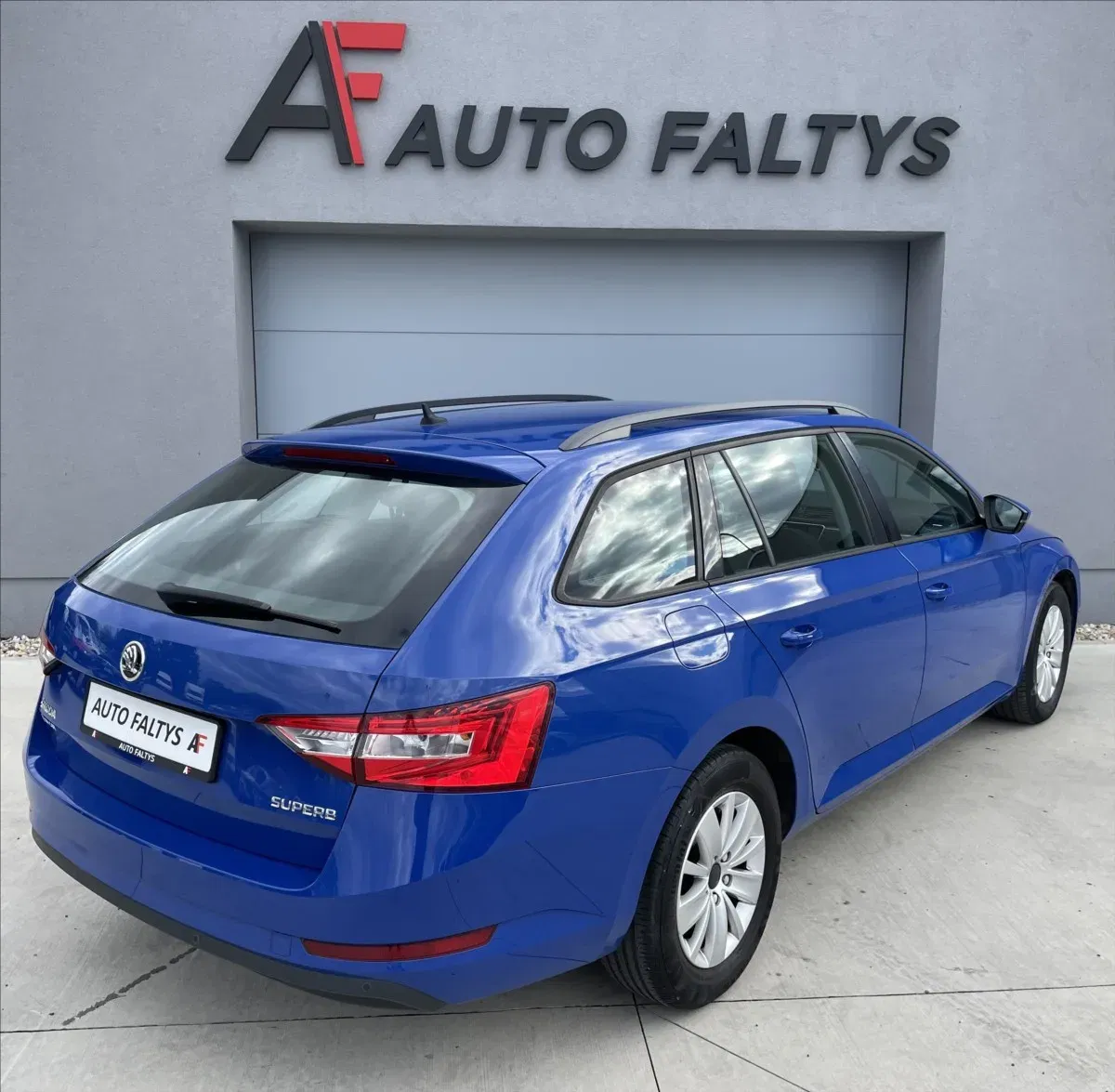 Škoda Superb - Náhled 3