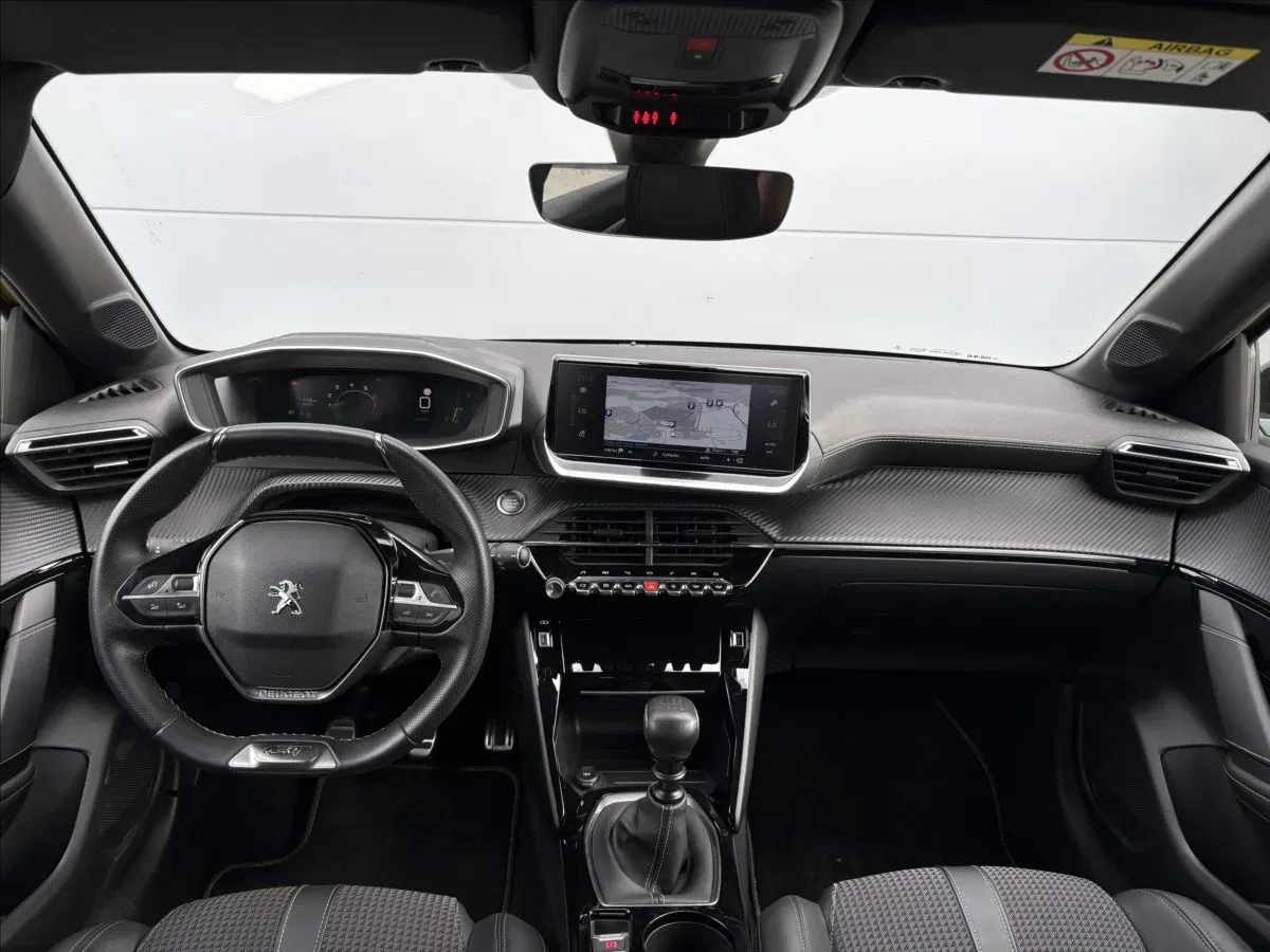 Peugeot 208 - Náhled 7