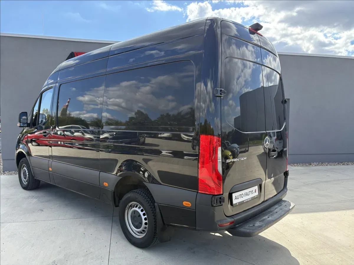 Mercedes-Benz Sprinter - Náhled 4