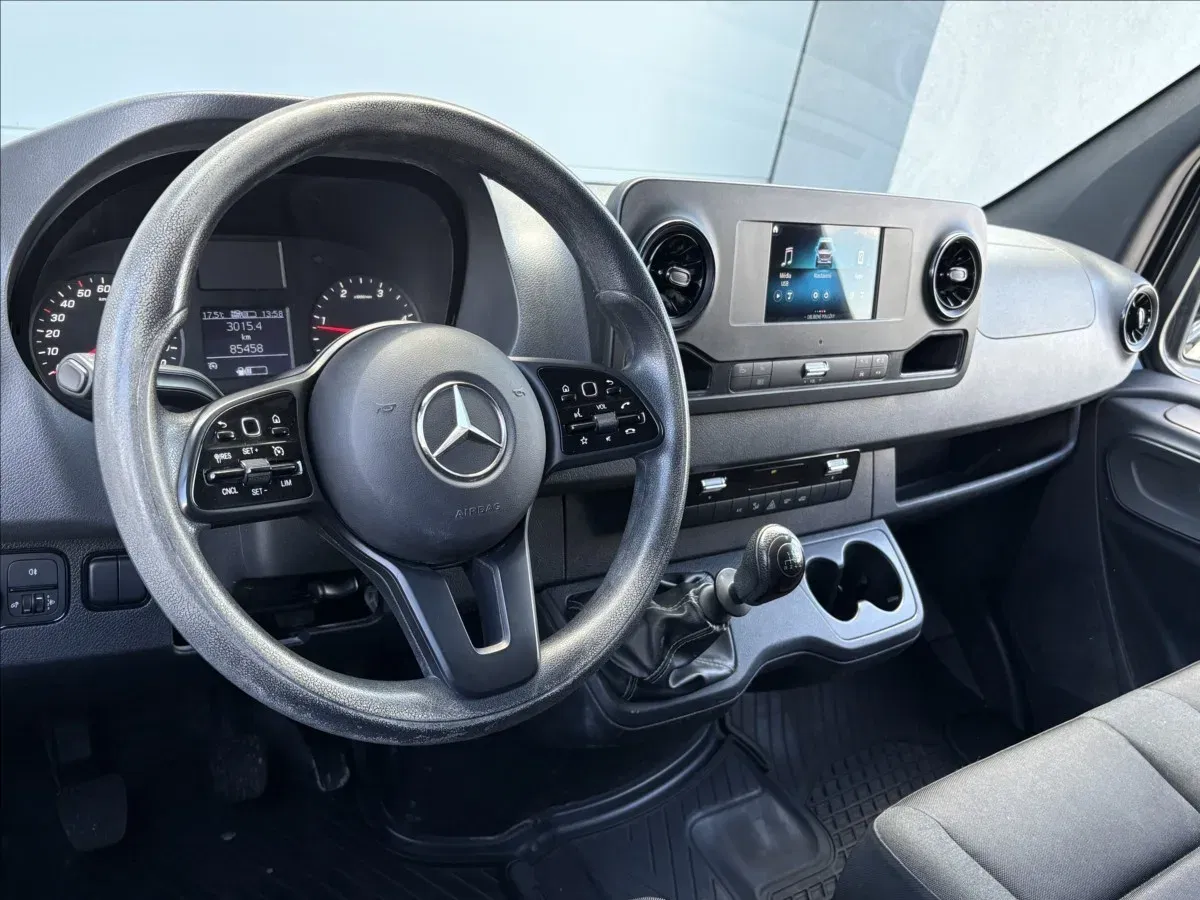 Mercedes-Benz Sprinter - Náhled 7